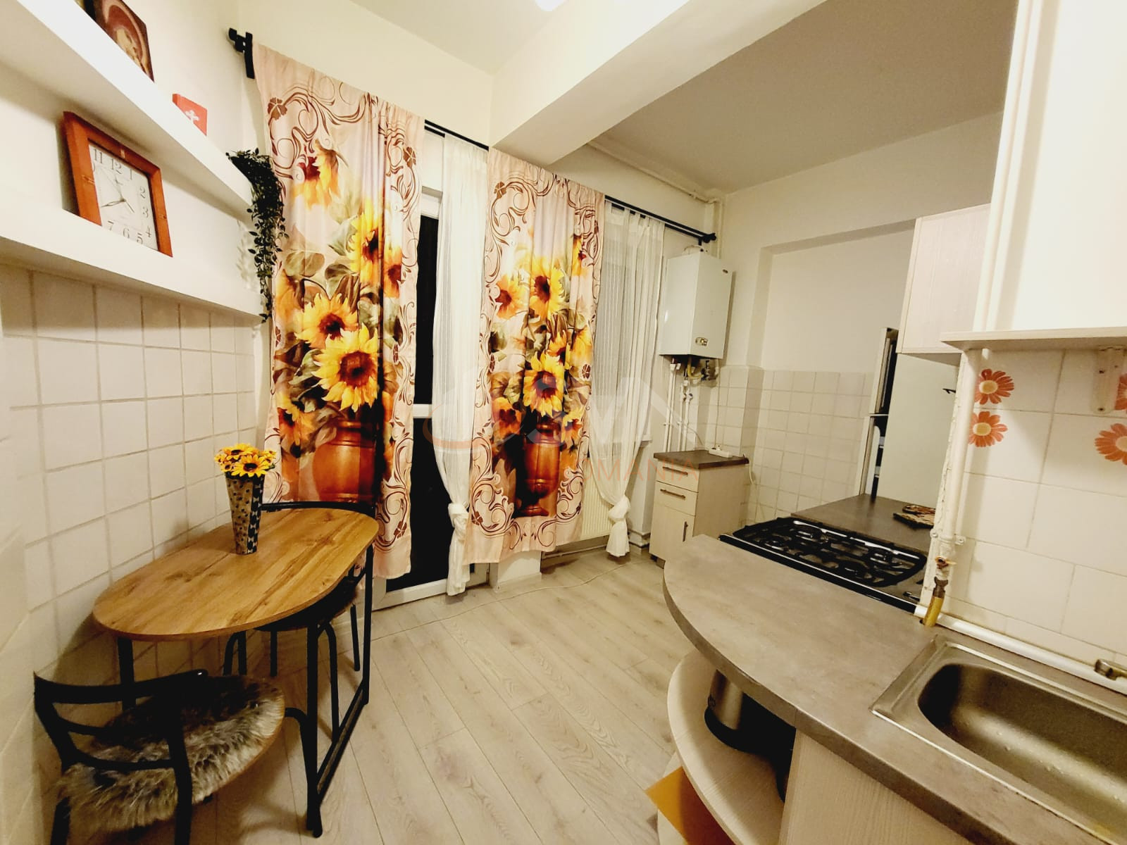 Apartament, 3 camere Bucuresti/Piata Victoriei
