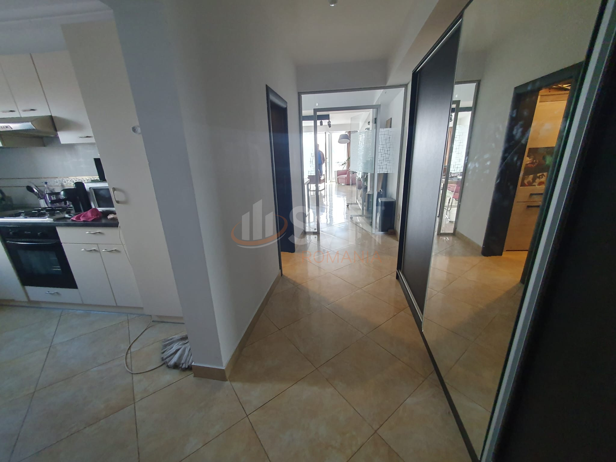 Apartament, 3 camere Bucuresti/Lacul Tei