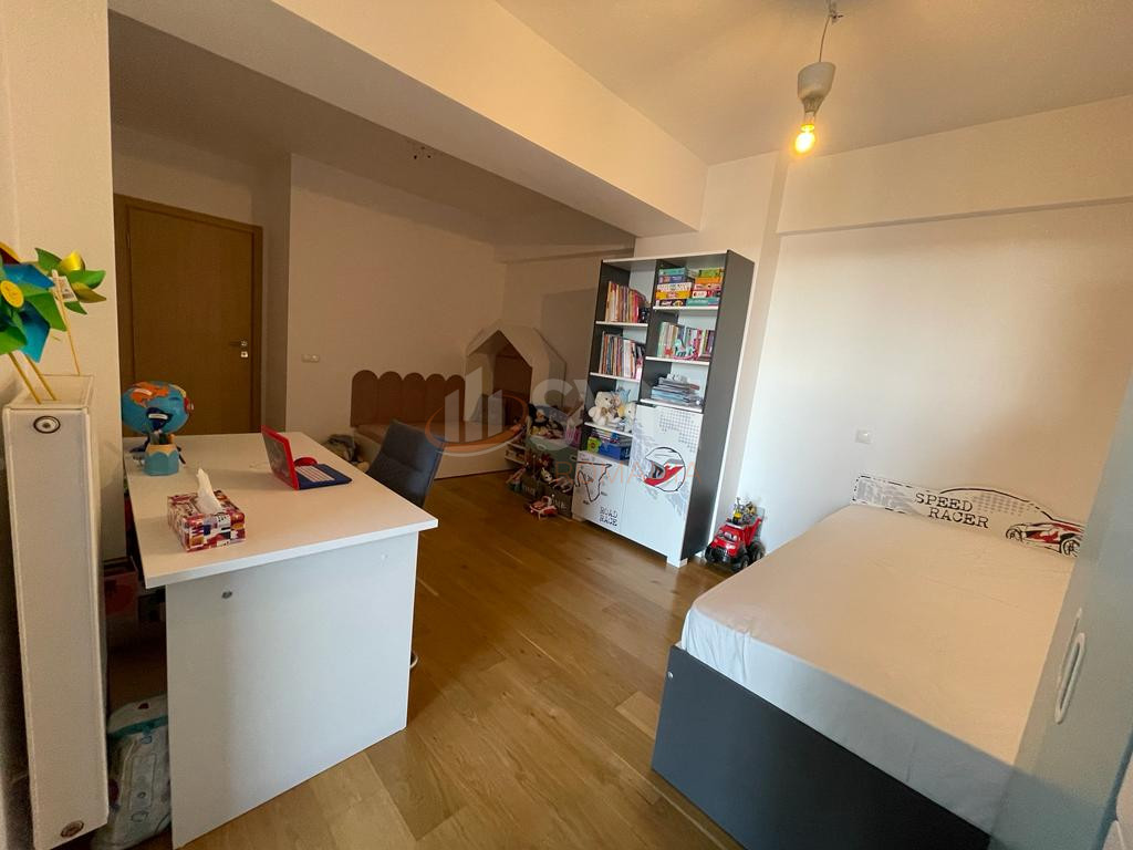 Apartament, 3 camere Bucuresti/Aviatiei