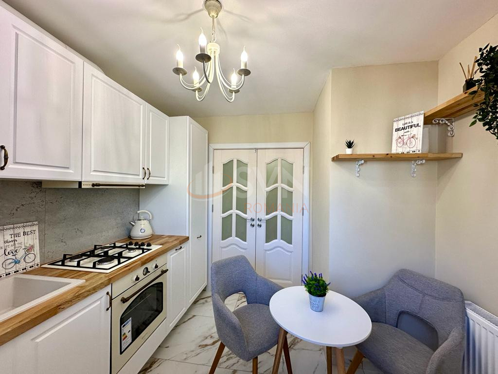 Apartament, 3 camere Cluj/Gheorgheni