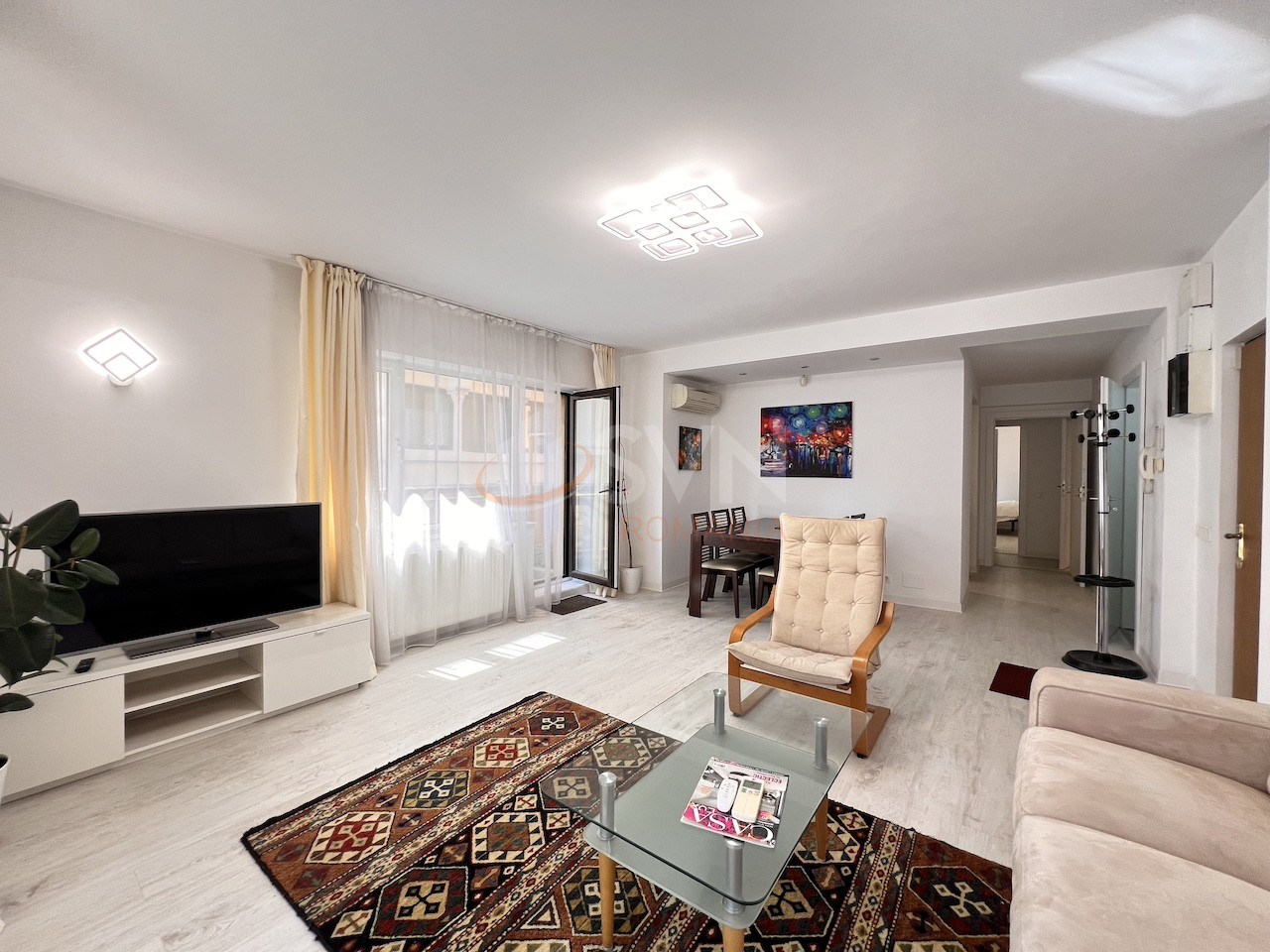 Apartament, 3 camere Bucuresti/Primaverii