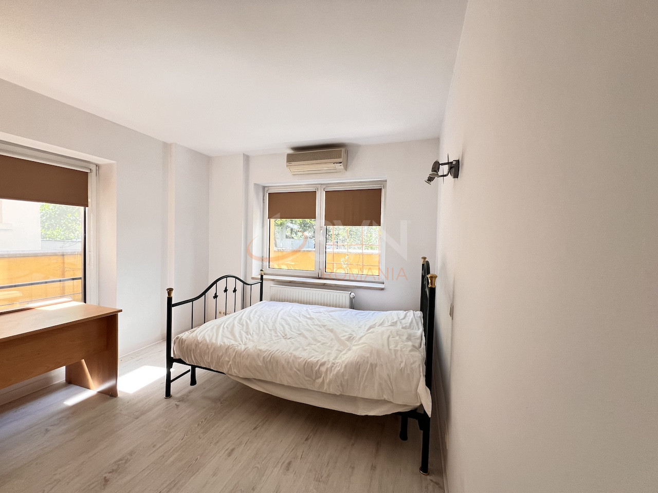 Apartament, 3 camere Bucuresti/Primaverii