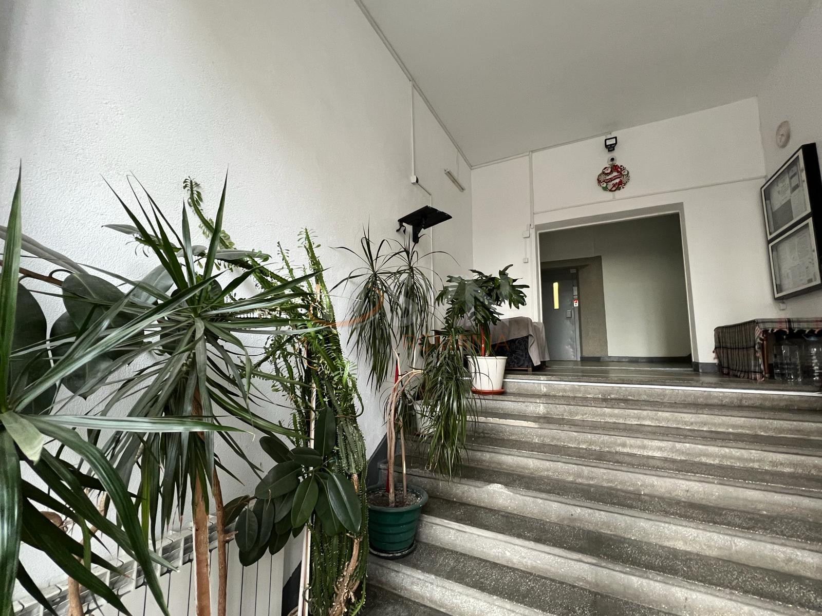 Apartament, 3 camere Bucuresti/Piata Unirii (s3)