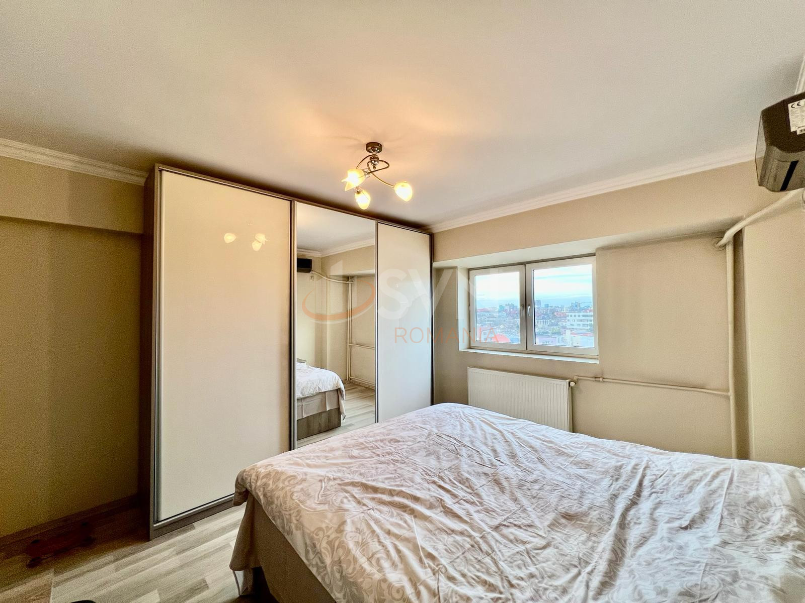 Apartament, 3 camere Bucuresti/Piata Unirii (s3)