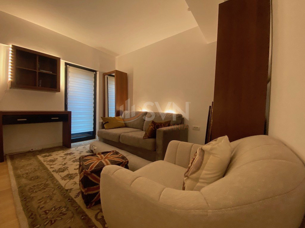 Apartament, 3 camere Bucuresti/Piata Victoriei