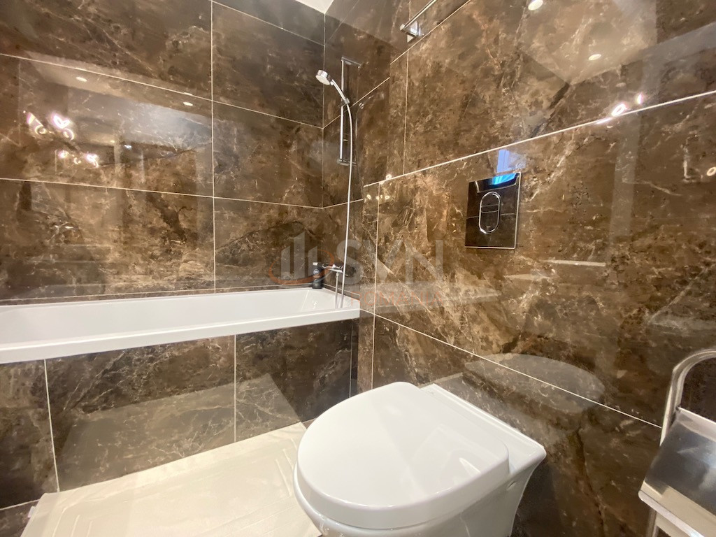 Apartament, 3 camere Bucuresti/Piata Victoriei