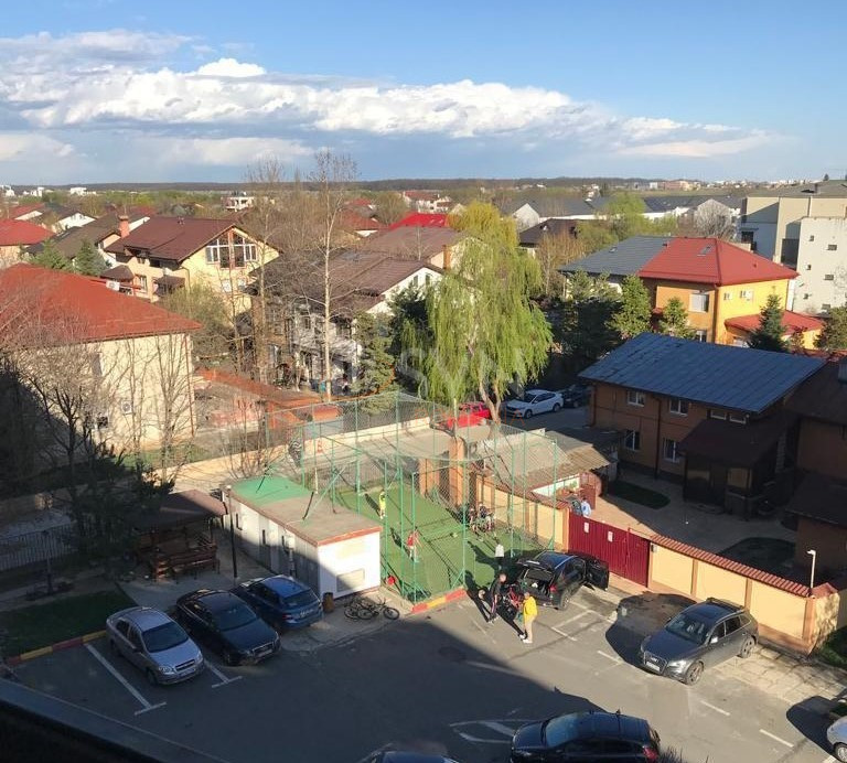 Apartament, 3 camere Bucuresti/Straulesti