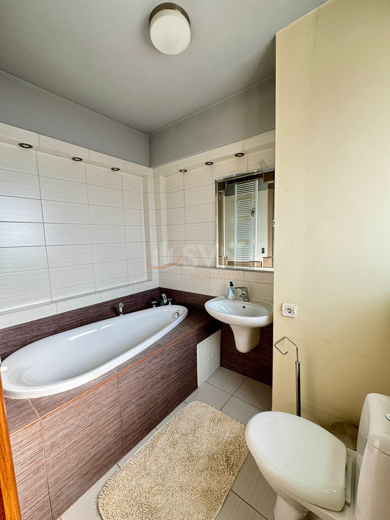 Apartament, 3 camere Bucuresti/Dacia