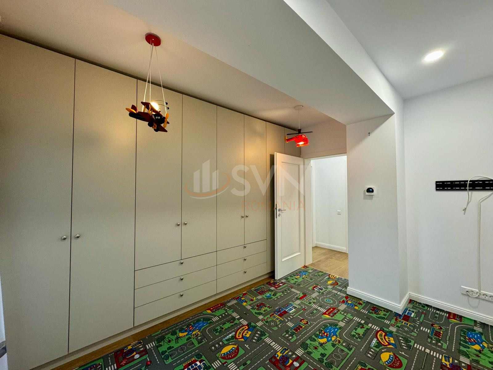 Apartament, 3 camere Bucuresti/Sisesti