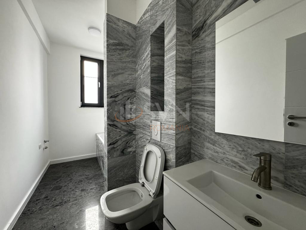 Apartament, 3 camere Bucuresti/Aviatiei