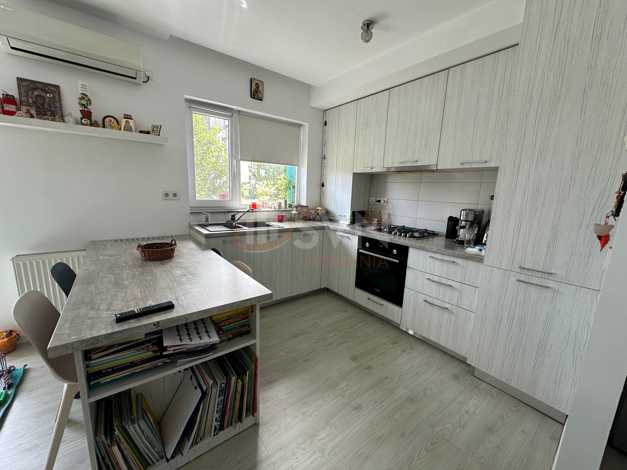 Apartament, 3 camere Bucuresti/Titan