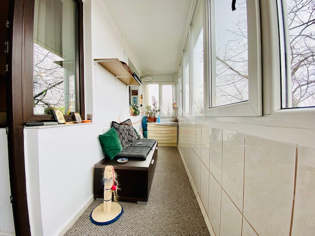 Apartament, 3 camere Bucuresti/Titan