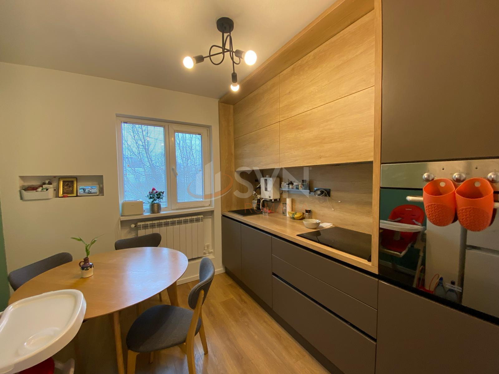 Apartament, 3 camere Bucuresti/Titan