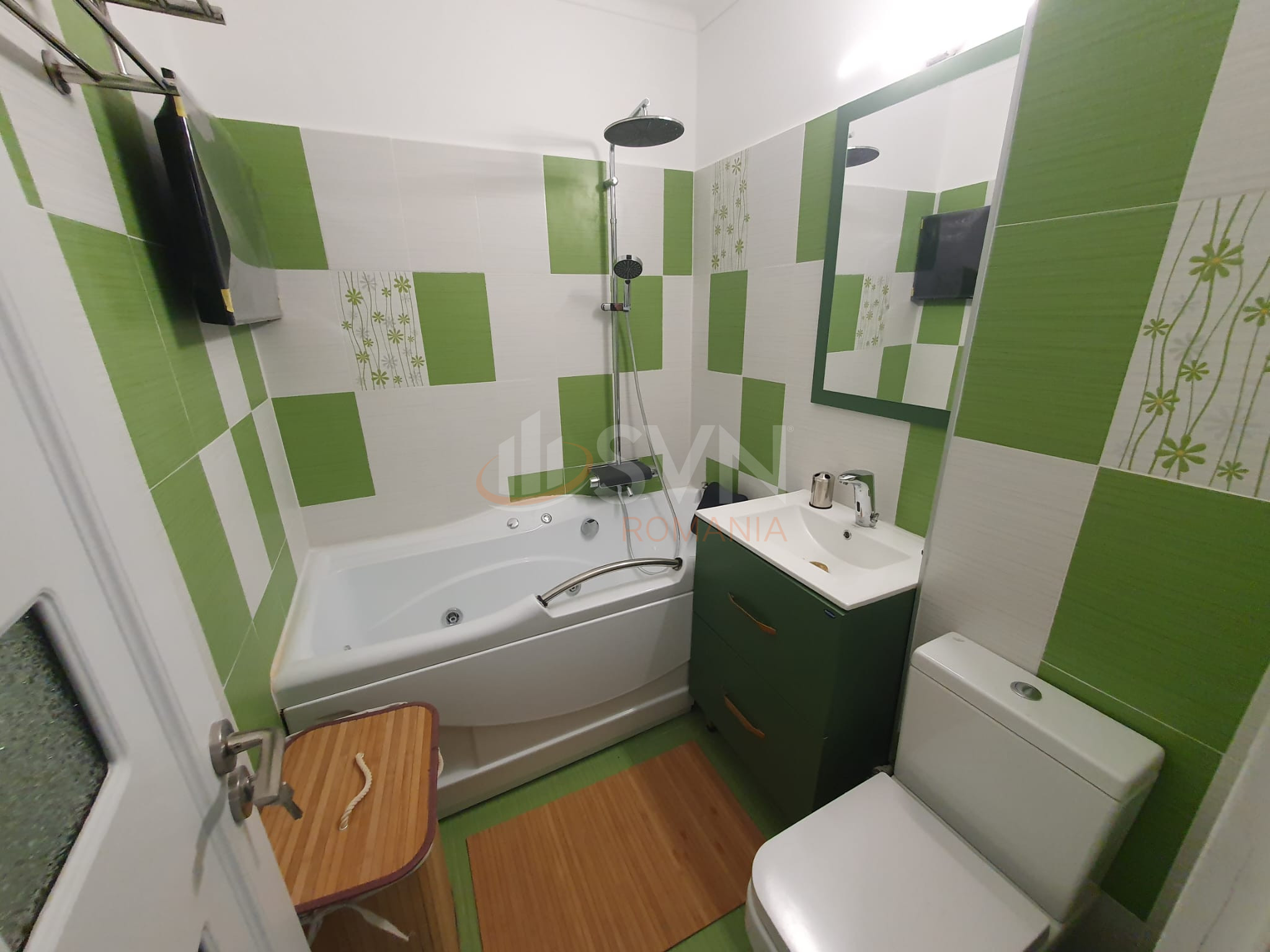 Apartament, 3 camere Bucuresti/1 Mai