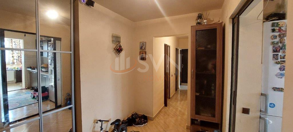 Apartament, 3 camere Bucuresti/Crangasi