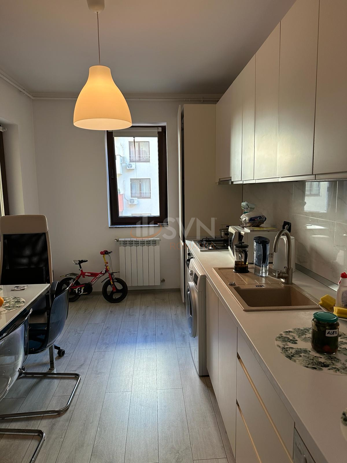 Apartament, 3 camere Bucuresti/Aviatiei