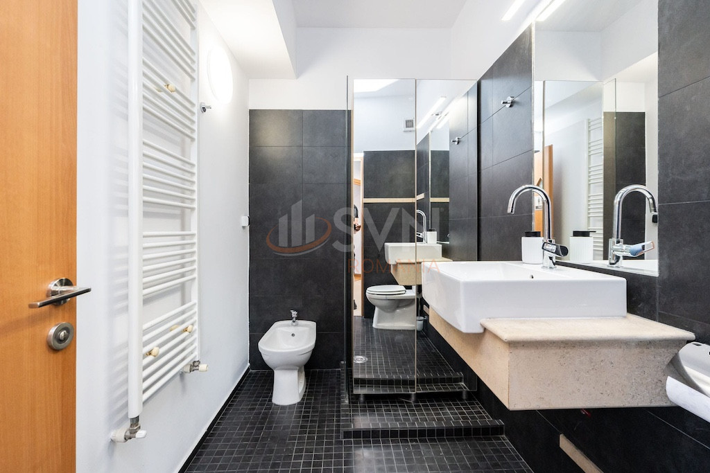Apartament, 3 camere Bucuresti/Piata Unirii (s3)
