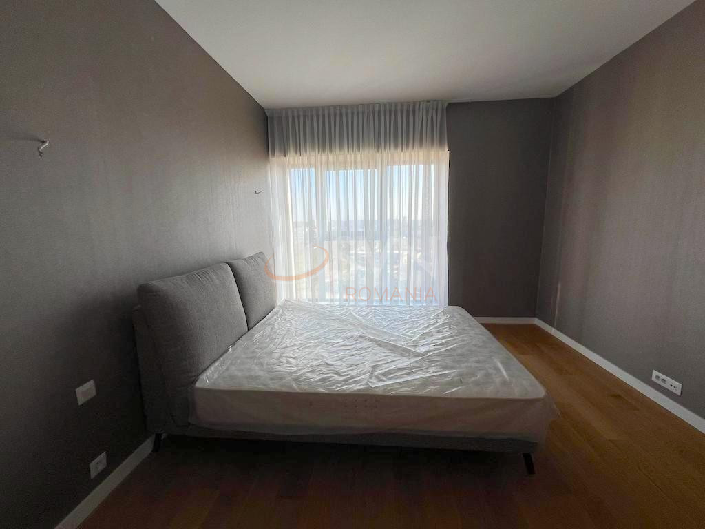 Apartament, 3 camere Bucuresti/Barbu Vacarescu