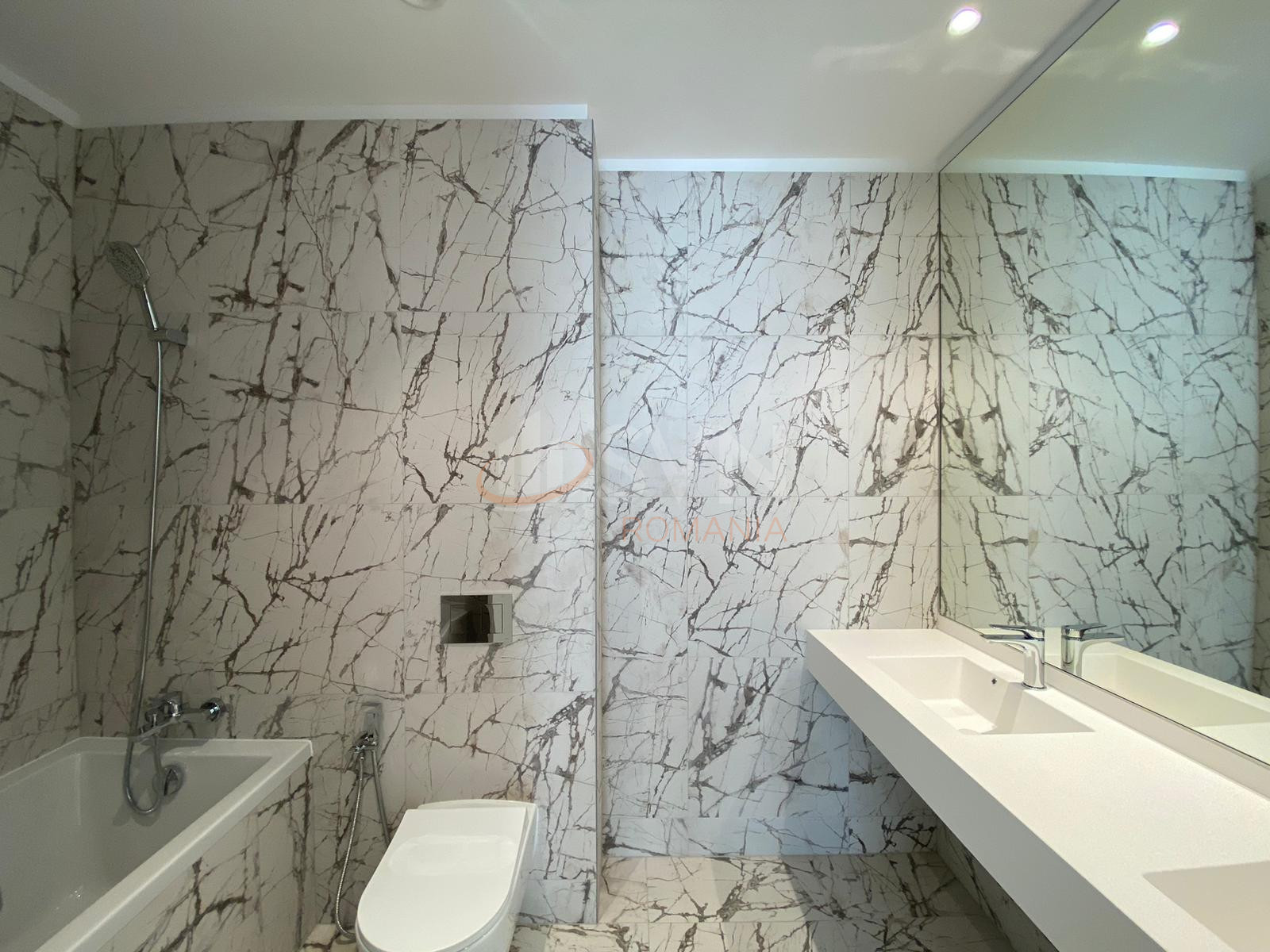 Apartament, 3 camere Bucuresti/Barbu Vacarescu