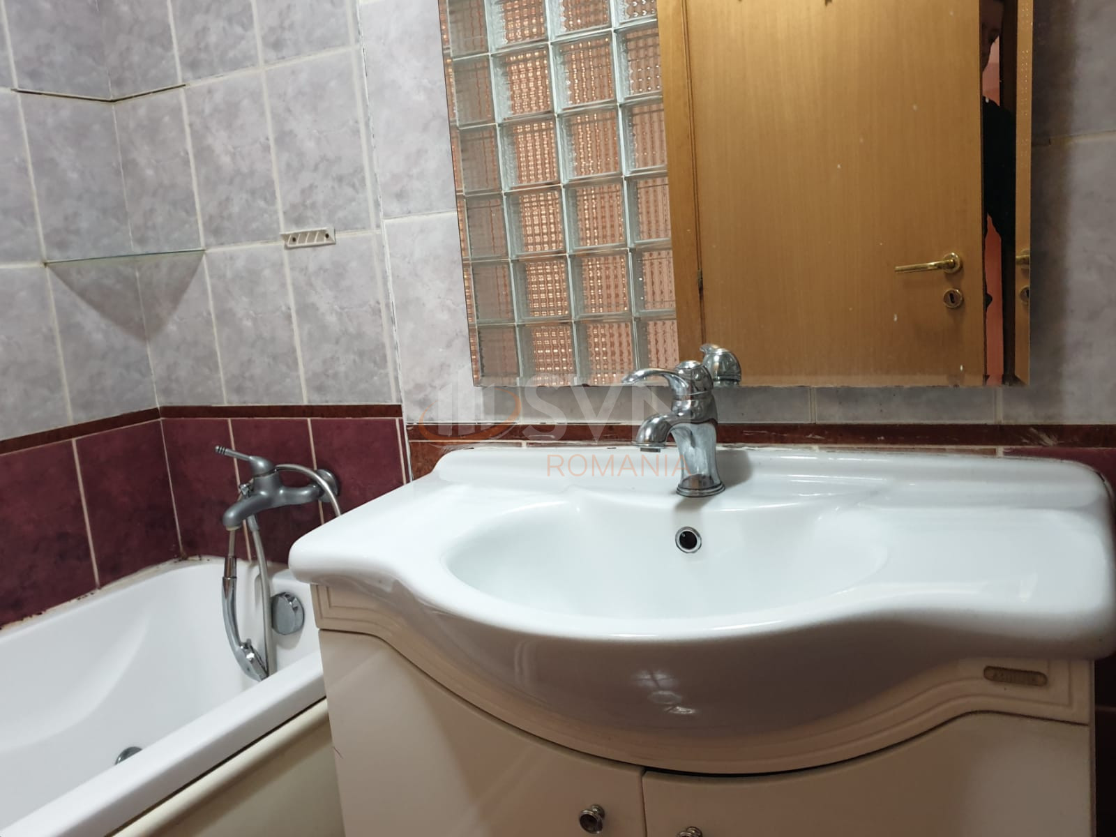 Apartament, 3 camere Bucuresti/1 Mai