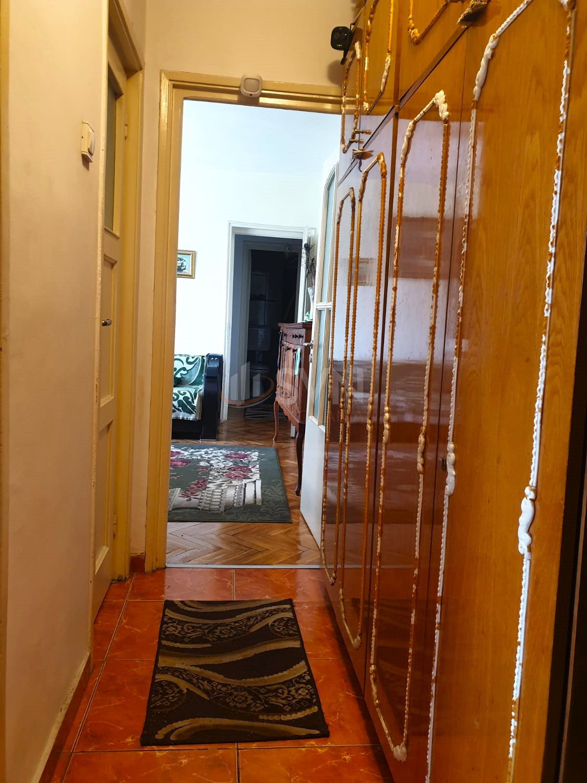 Apartament, 3 camere Bucuresti/1 Mai