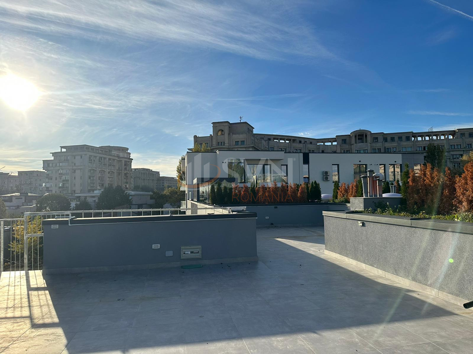 Apartament, 3 camere Bucuresti/Piata Unirii (s3)