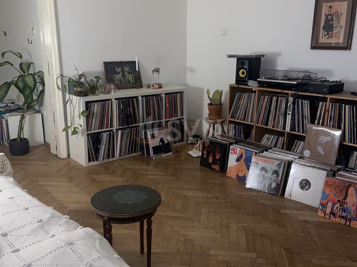 Apartament, 3 camere Bucuresti/Piata Universitatii