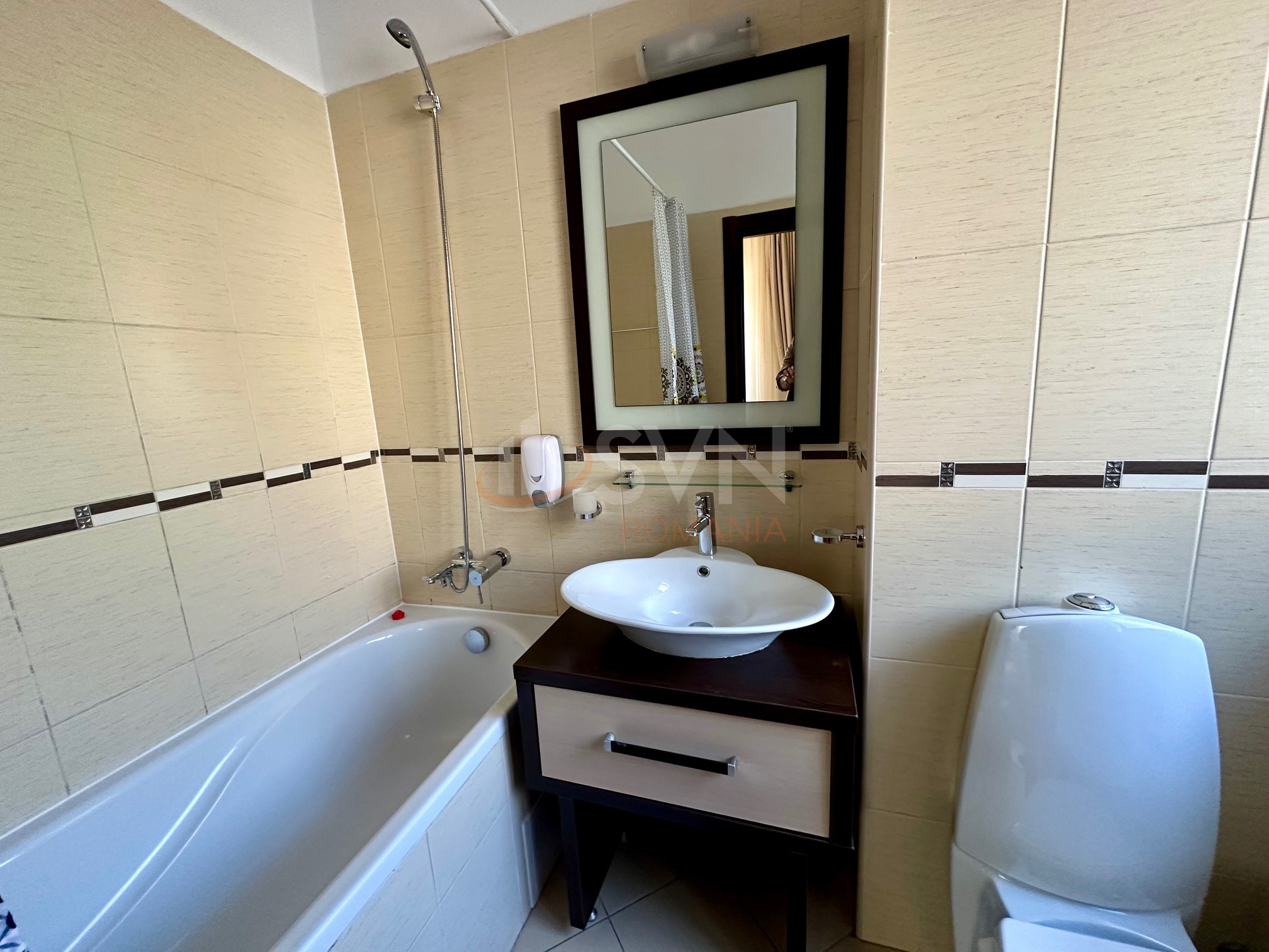 Apartament, 3 camere Bucuresti/Piata Presei Libere