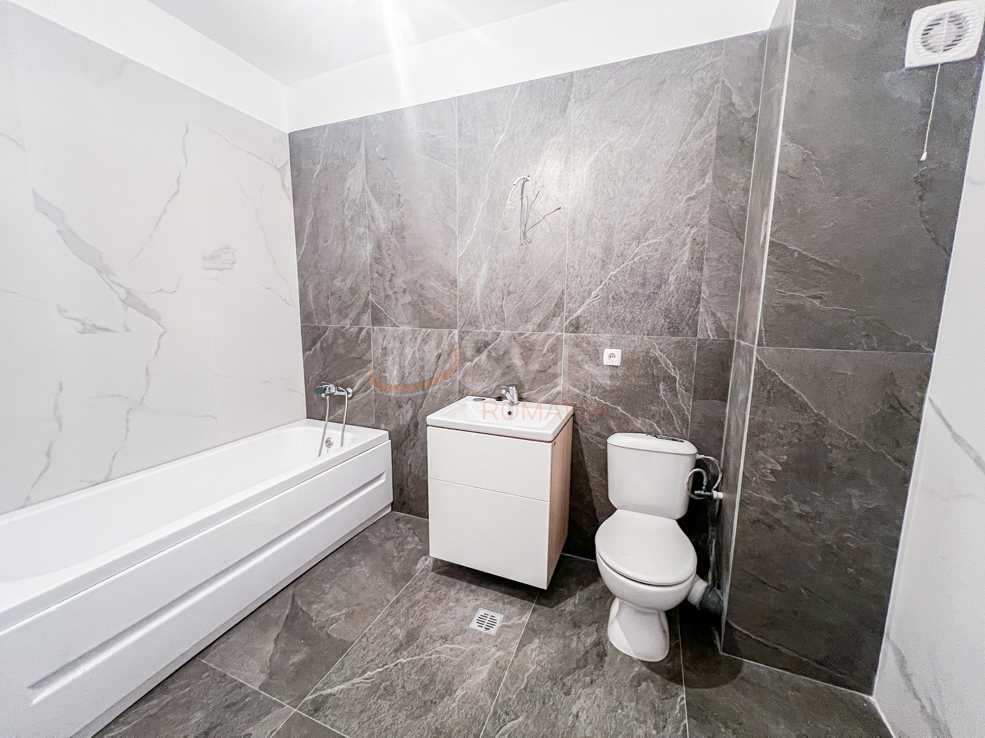 Apartament, 3 camere Bucuresti/Andronache