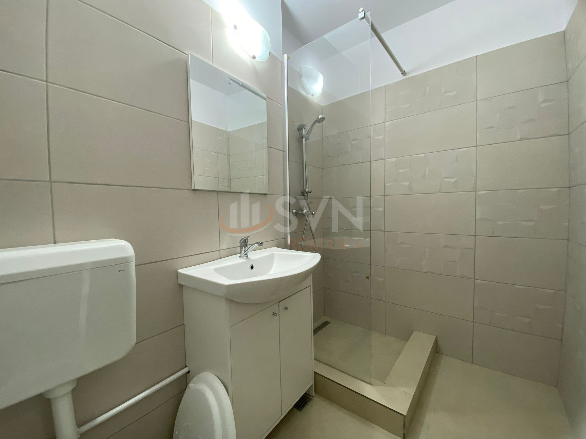 Apartament, 3 camere Bucuresti/Grivita