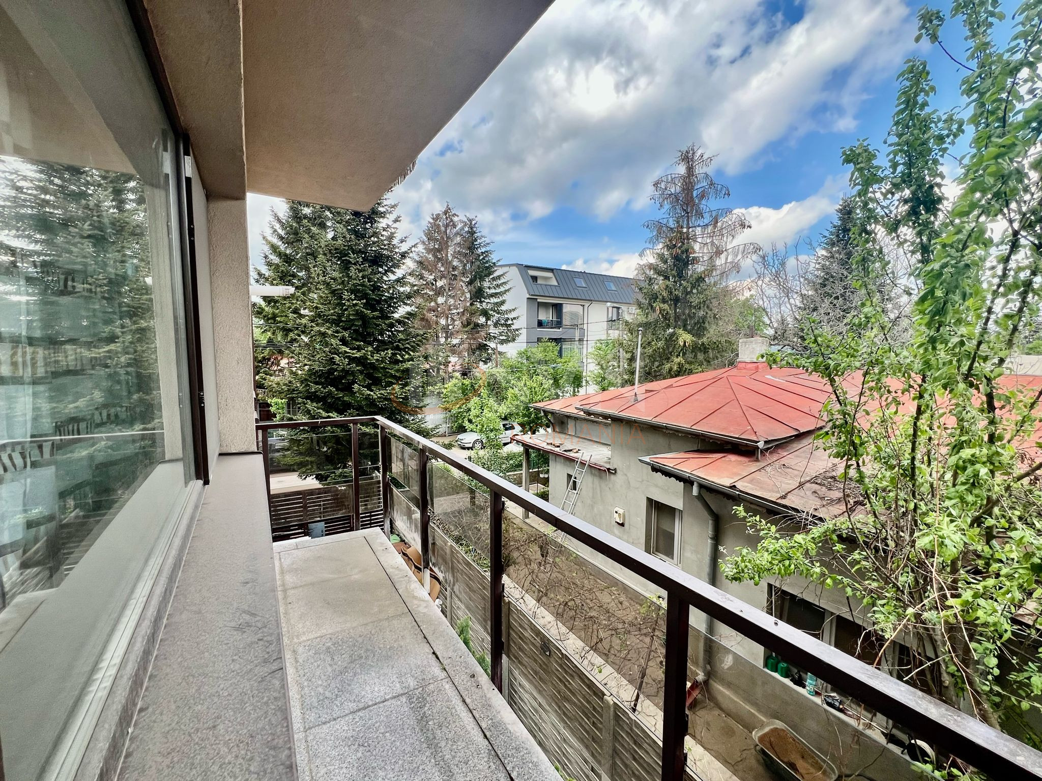 Apartament, 3 camere Bucuresti/Bucurestii Noi