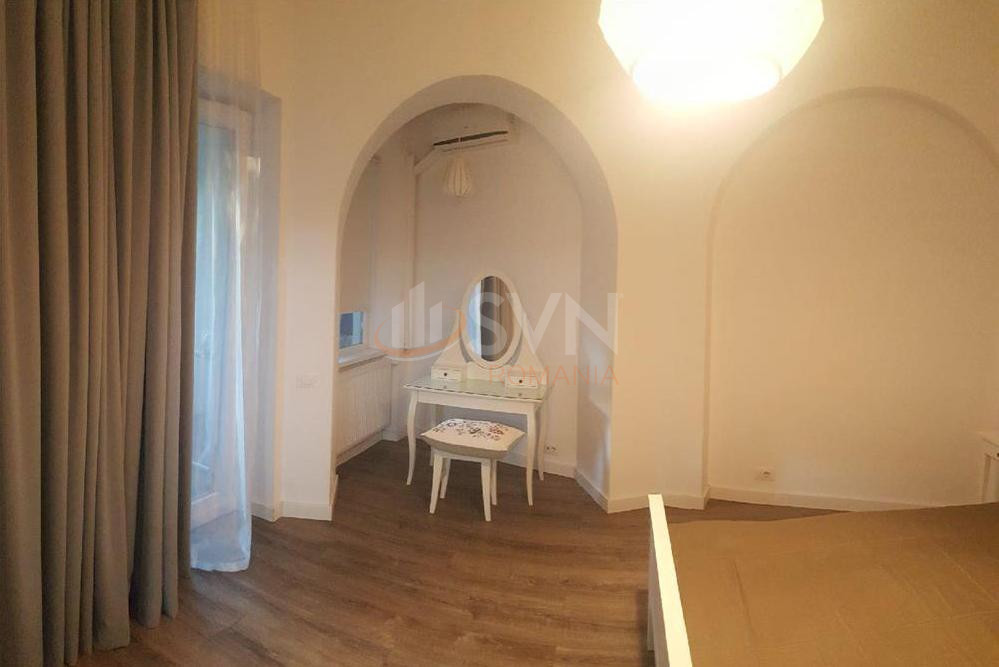 Apartament, 3 camere Bucuresti/Piata Romana