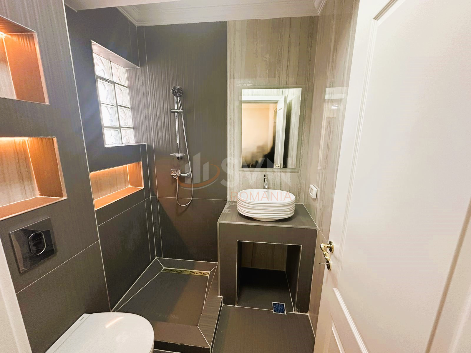 Apartament, 3 camere Bucuresti/Chitila