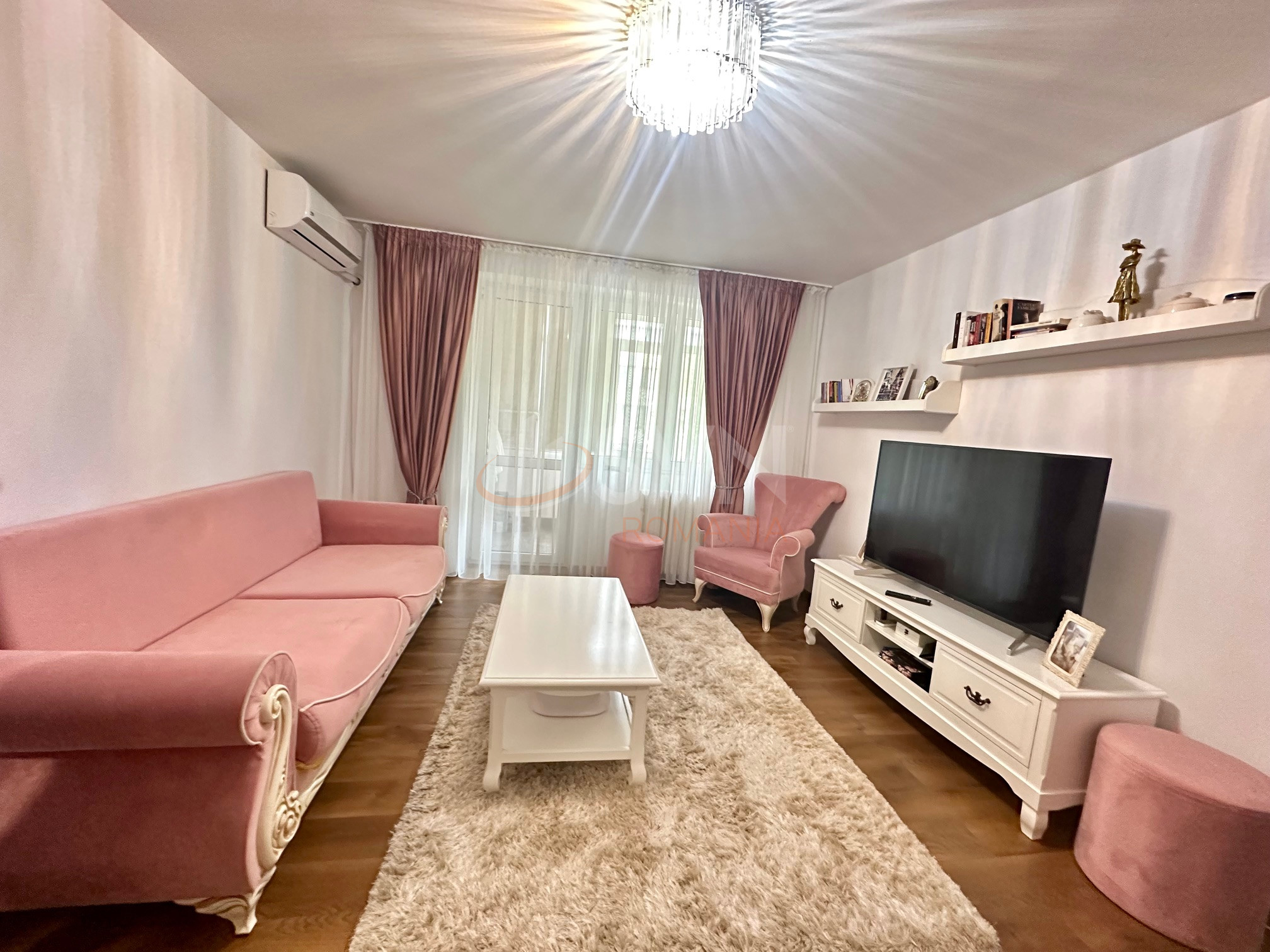 Apartament, 3 camere Bucuresti/Vatra Luminoasa