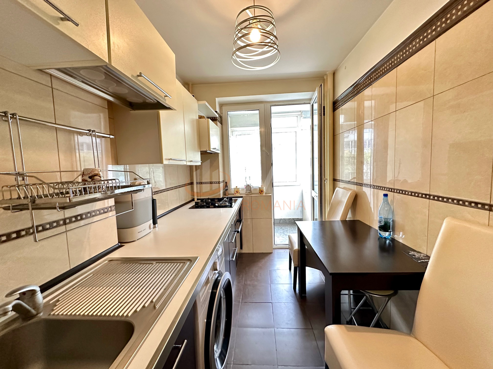 Apartament, 3 camere Bucuresti/Vatra Luminoasa
