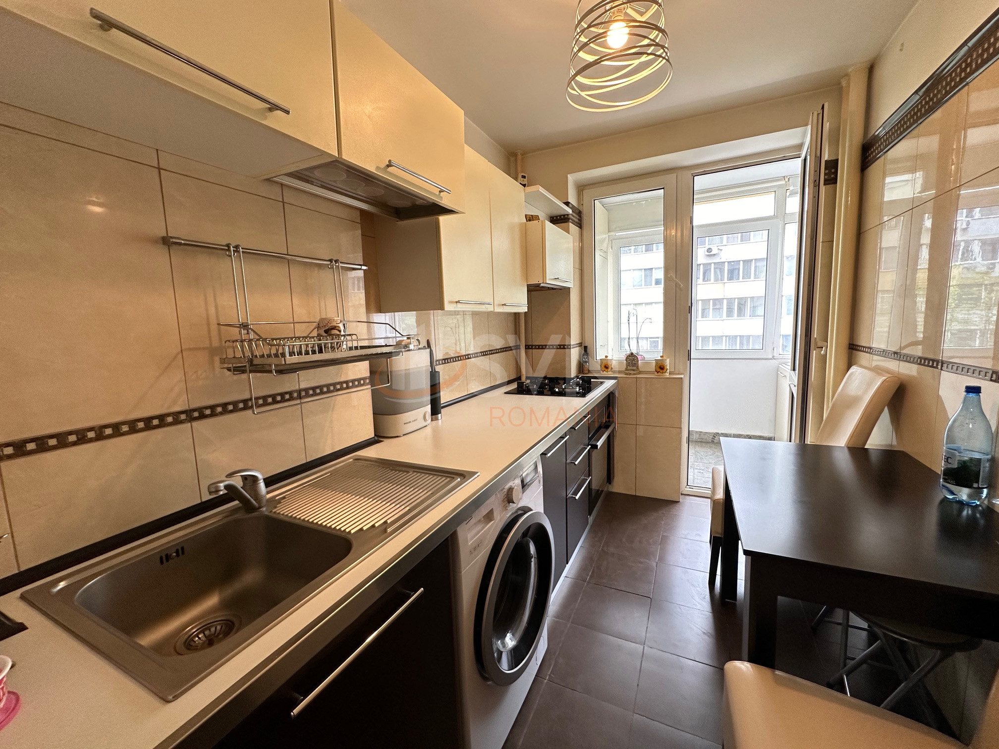 Apartament, 3 camere Bucuresti/Vatra Luminoasa