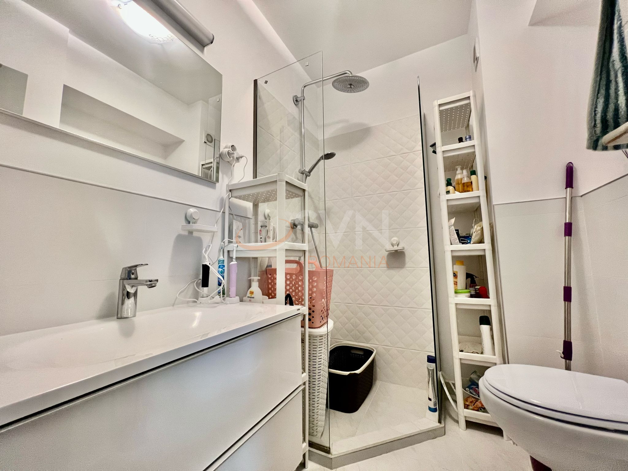 Apartament, 3 camere Bucuresti/Sisesti