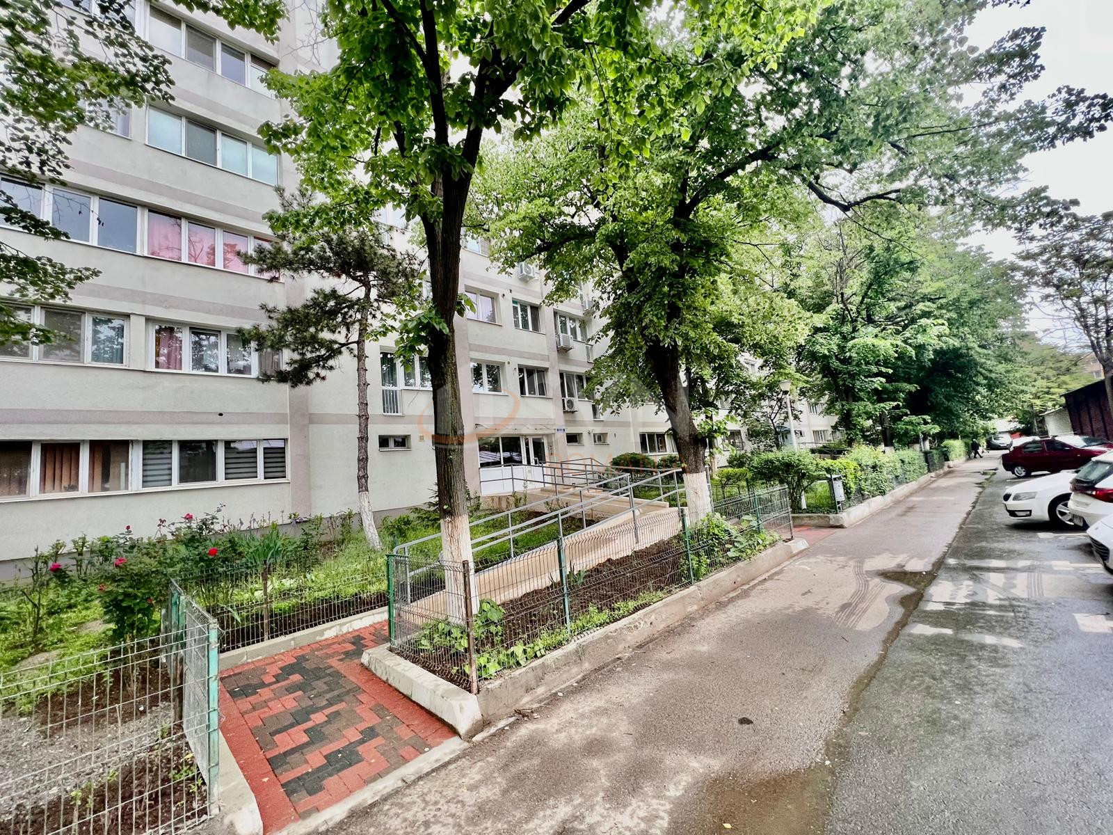 Apartament, 3 camere Bucuresti/Baba Novac