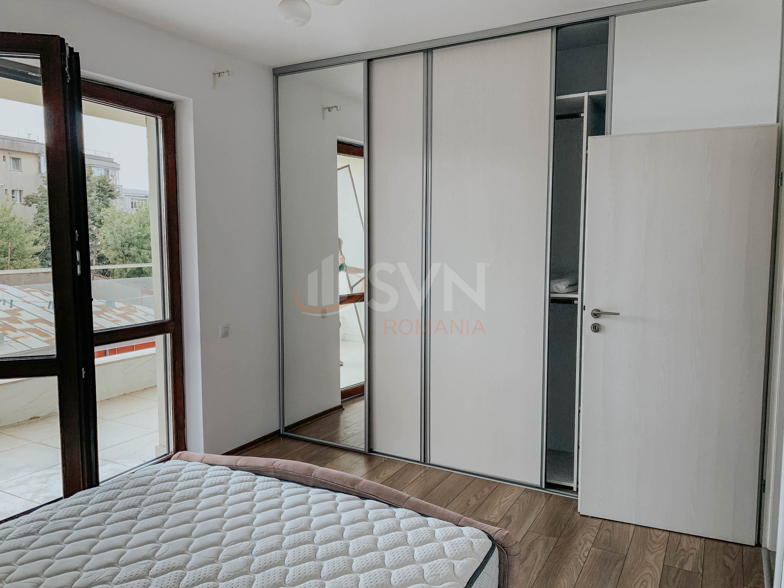 Apartament, 3 camere Bucuresti/Aviatiei