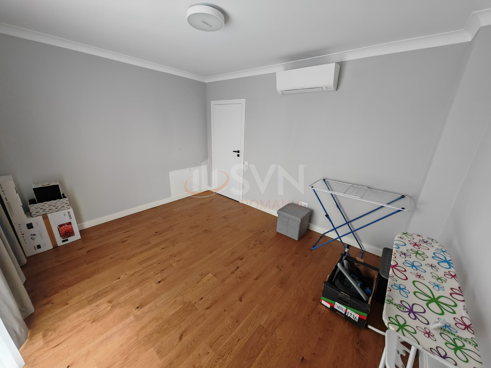 Apartament, 3 camere Cluj/Andrei Muresanu