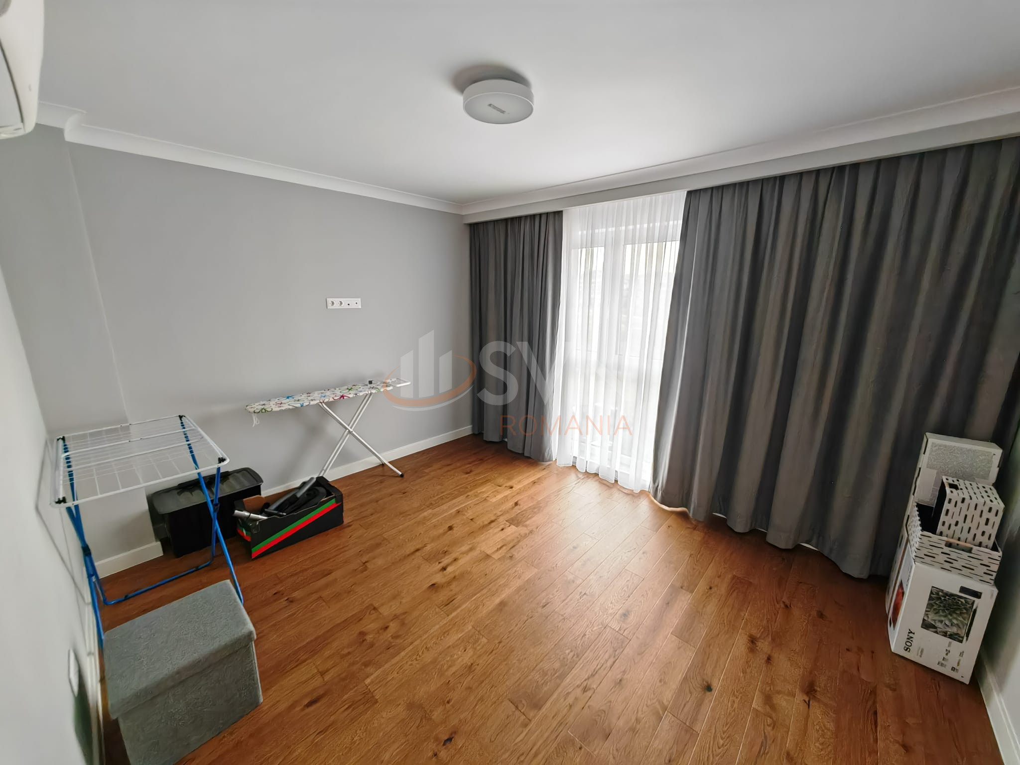 Apartament, 3 camere Cluj/Andrei Muresanu