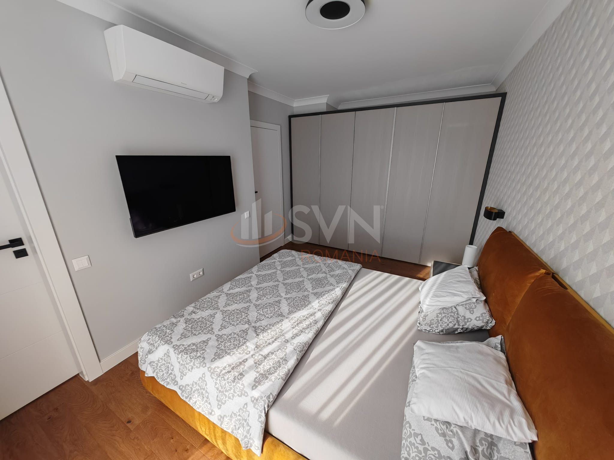 Apartament, 3 camere Cluj/Andrei Muresanu