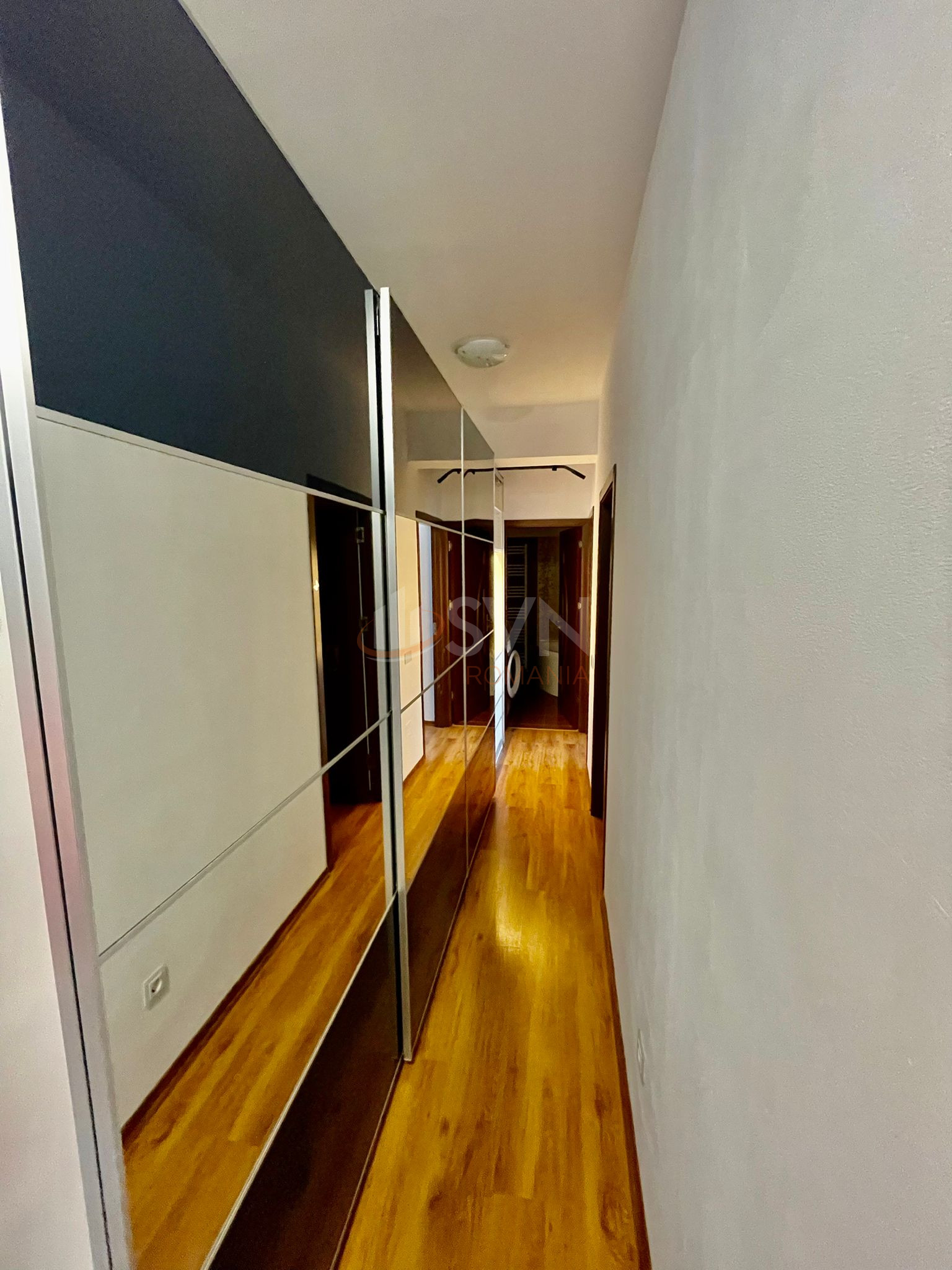 Apartament, 3 camere Ilfov/Rosu