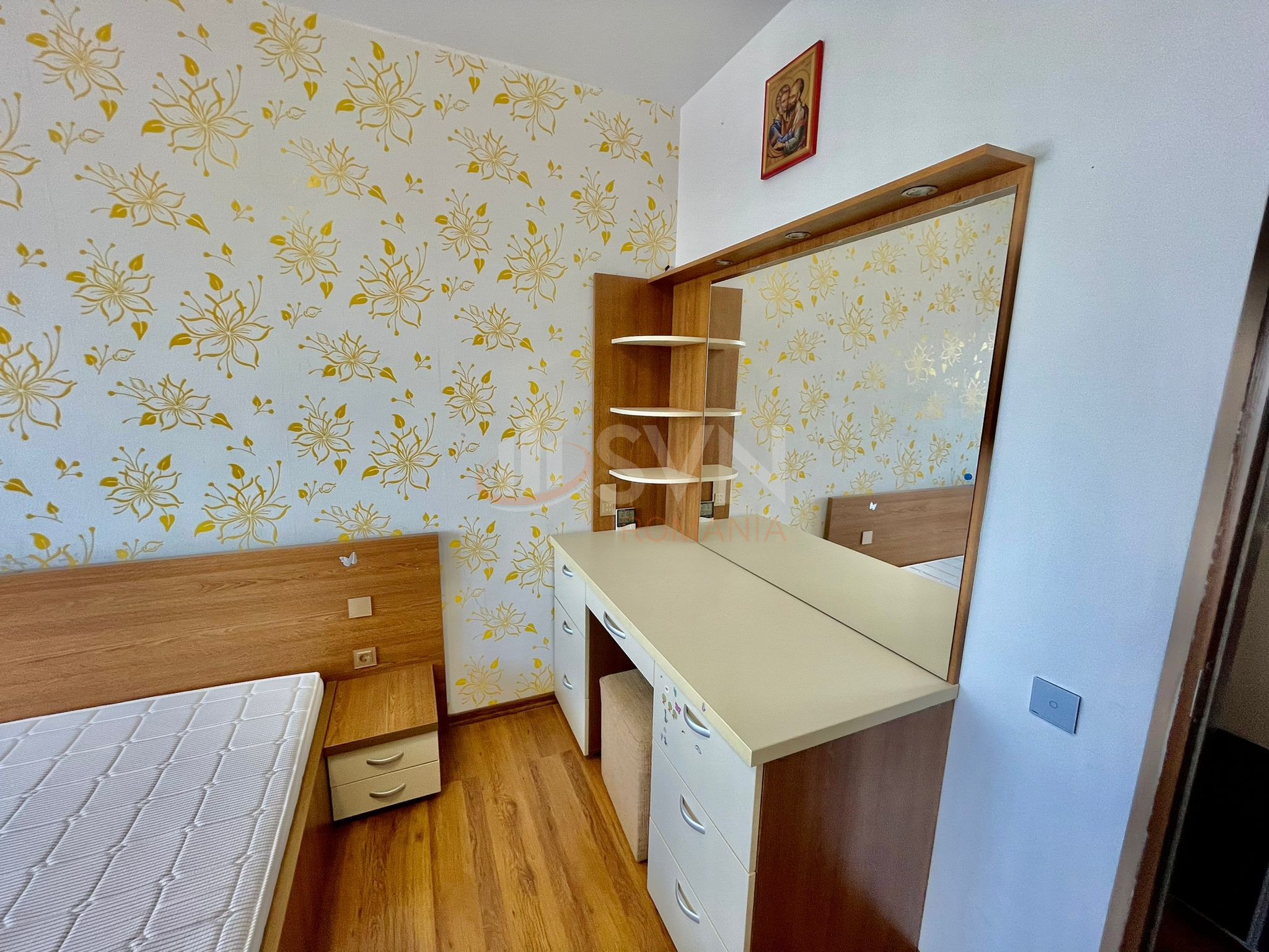 Apartament, 3 camere Ilfov/Rosu