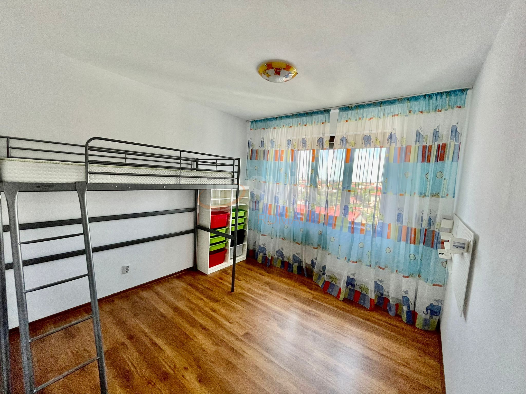 Apartament, 3 camere Ilfov/Rosu