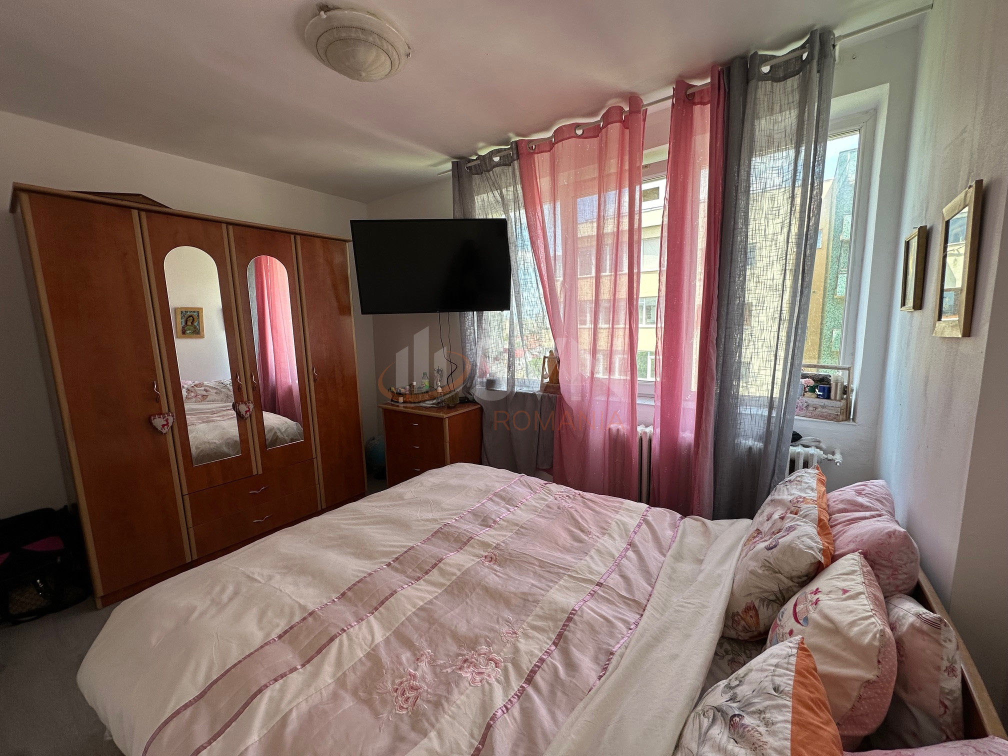 Apartament, 3 camere Bucuresti/Vatra Luminoasa