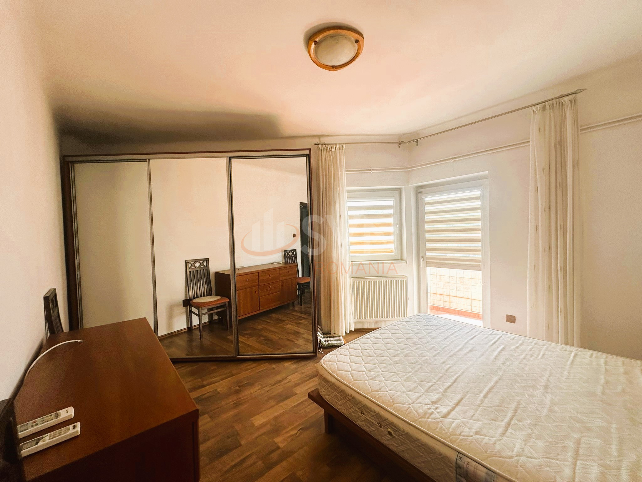 Apartament, 3 camere Bucuresti/1 Mai