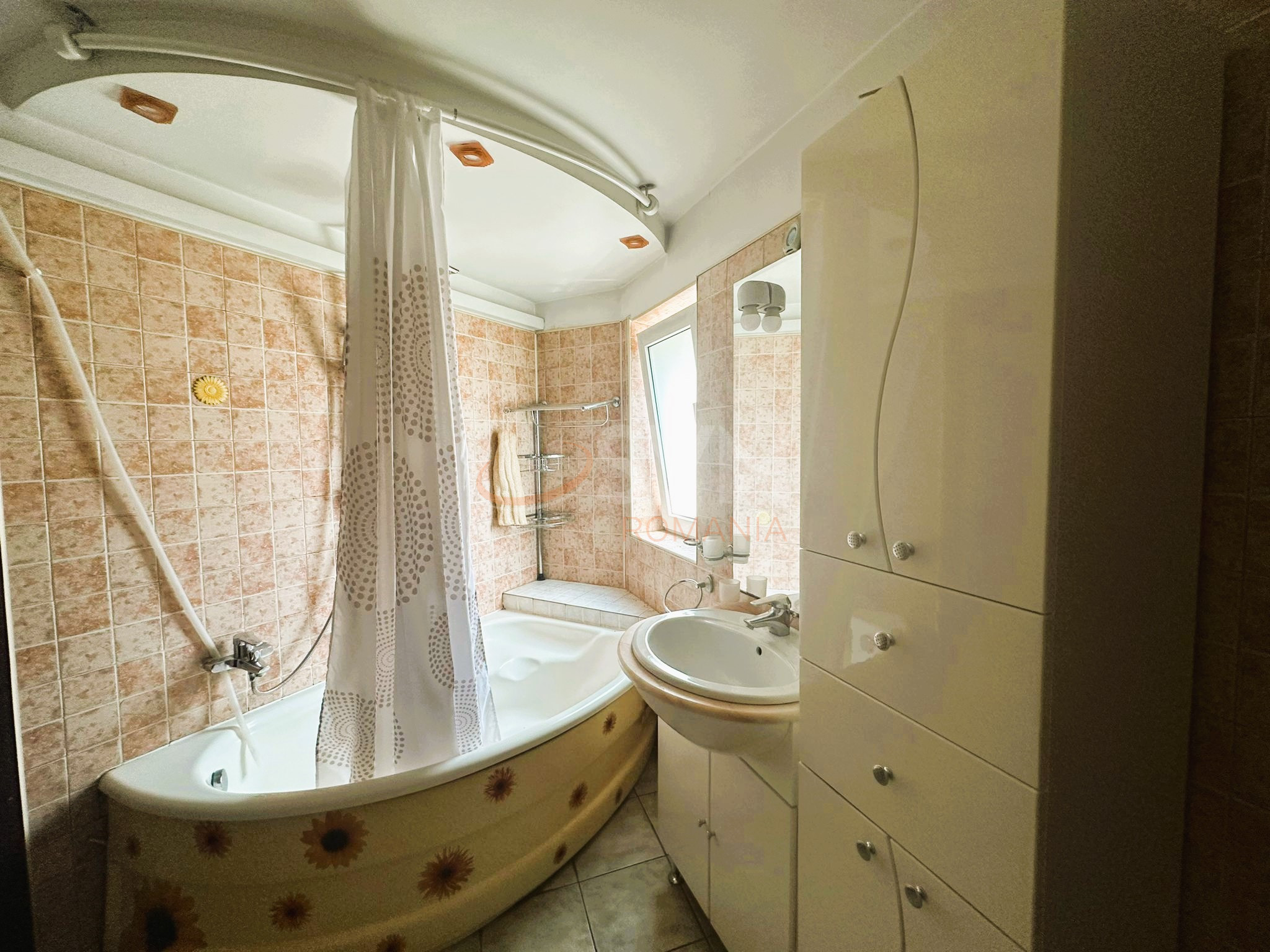 Apartament, 3 camere Bucuresti/1 Mai