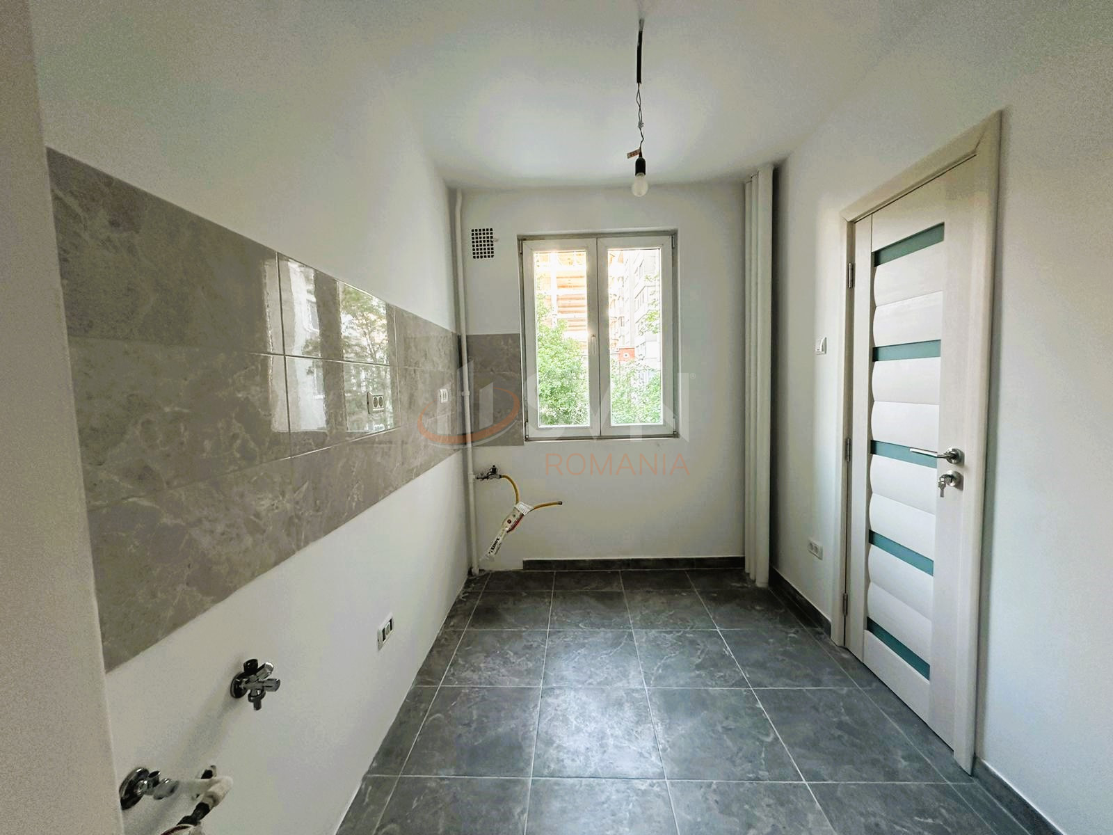 Apartament, 3 camere Bucuresti/Grivita