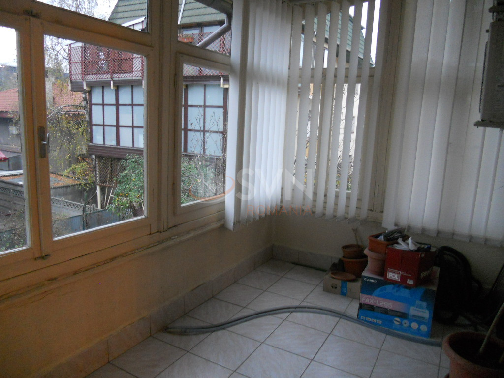 Apartament, 3 camere Bucuresti/Capitale